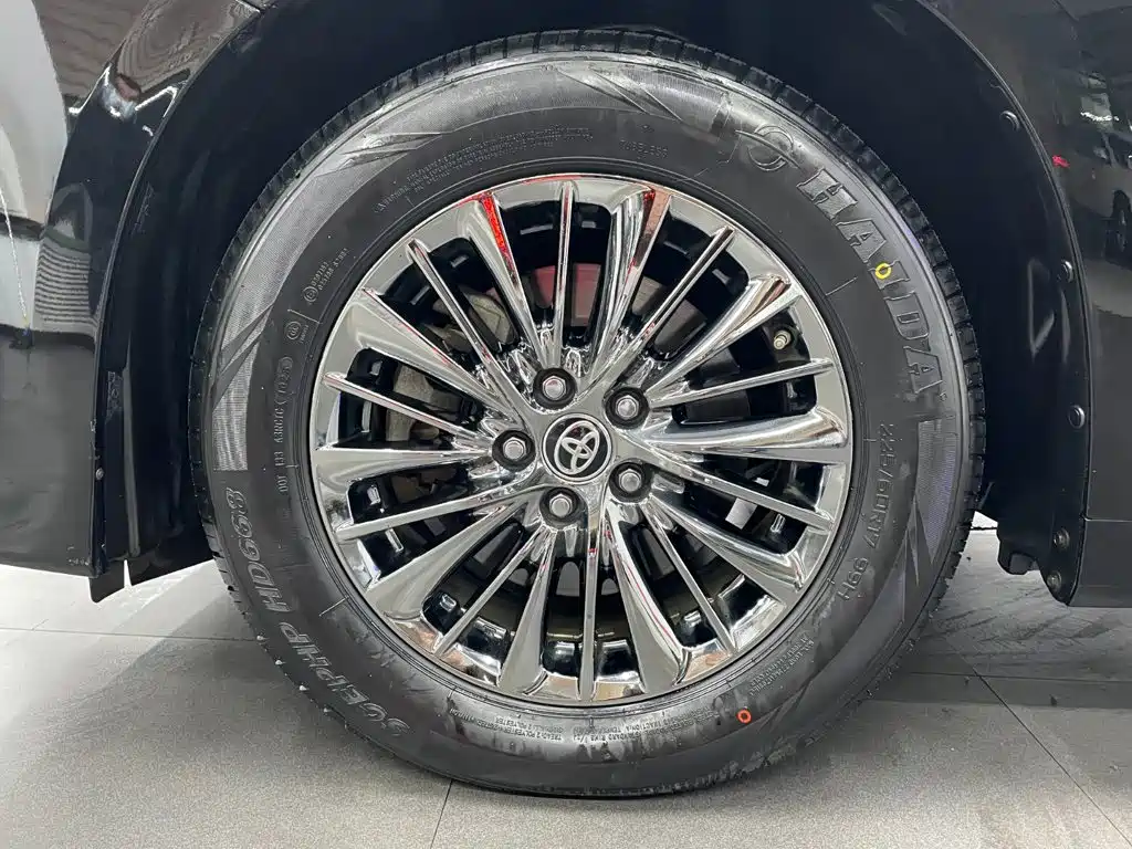Toyota Vellfire — миниатюра 15