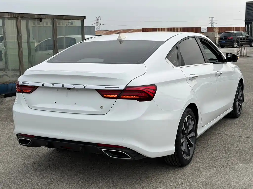 Geely Binrui — миниатюра 13
