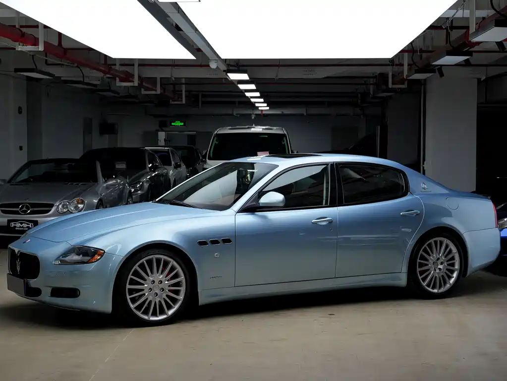 Maserati Quattroporte 2011