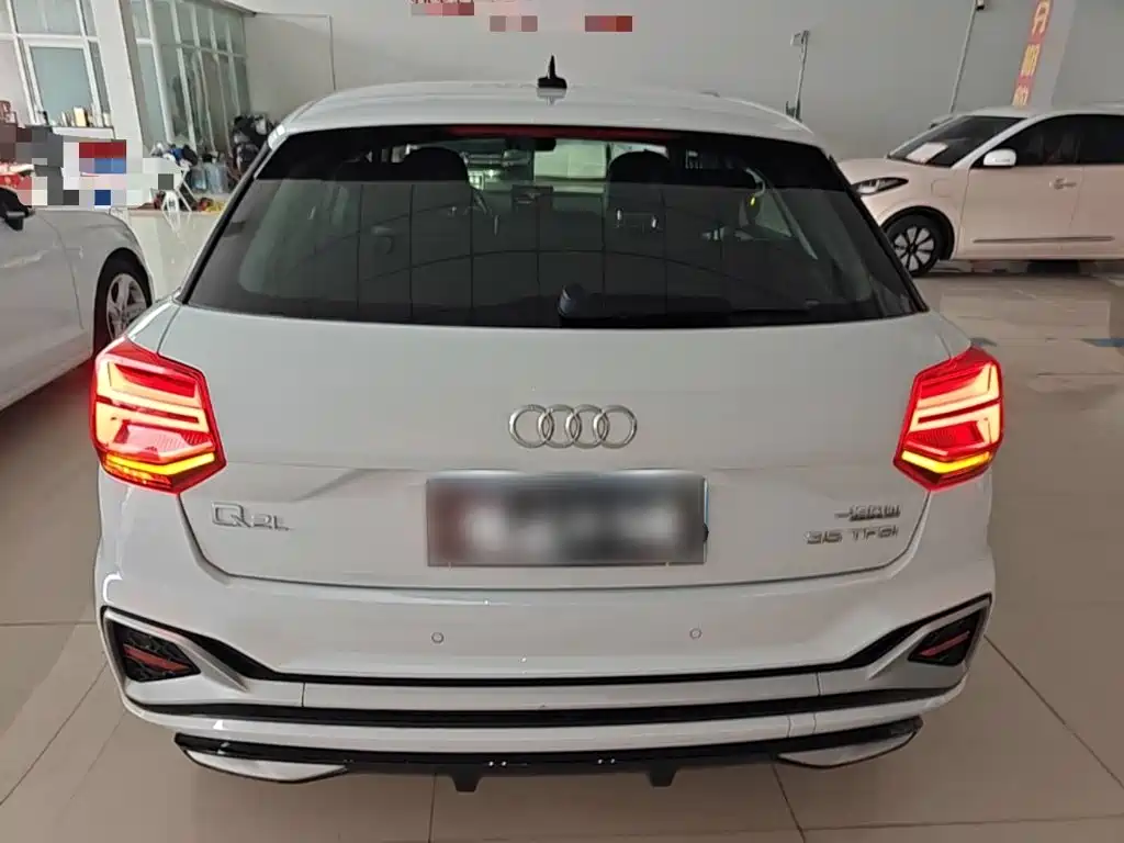 Audi Q2L — миниатюра 6