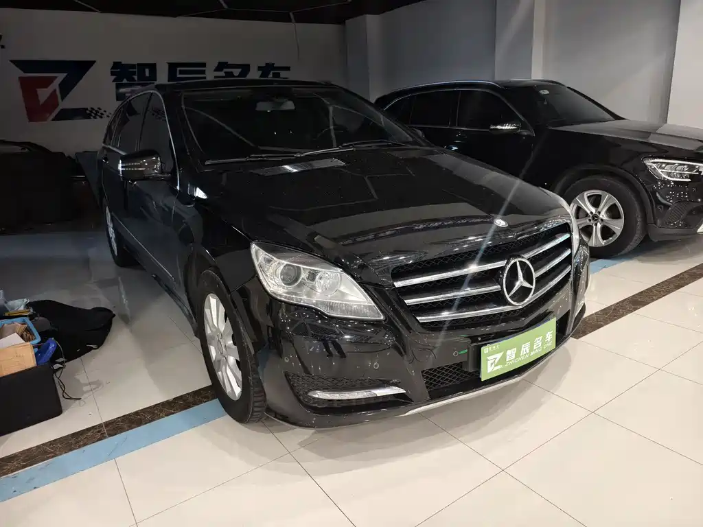 Mercedes-Benz R 2014 R 320 4MATIC