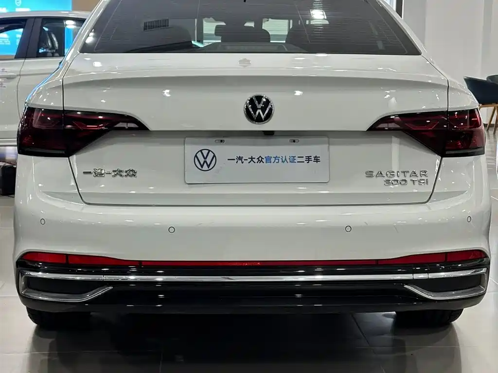 Volkswagen Sagitar — миниатюра 17