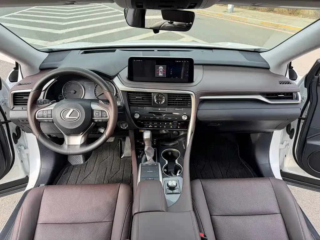 Lexus RX — миниатюра 8