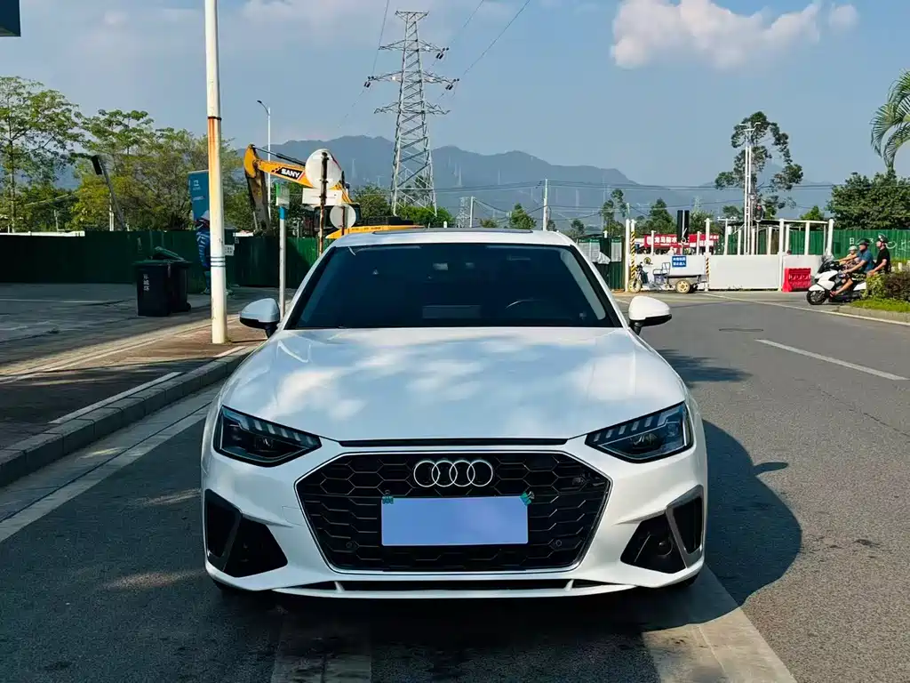 Audi A4L — миниатюра 2
