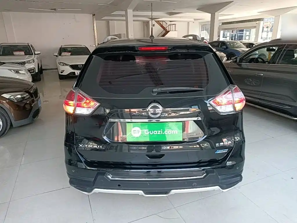 Nissan X-Trail — миниатюра 6