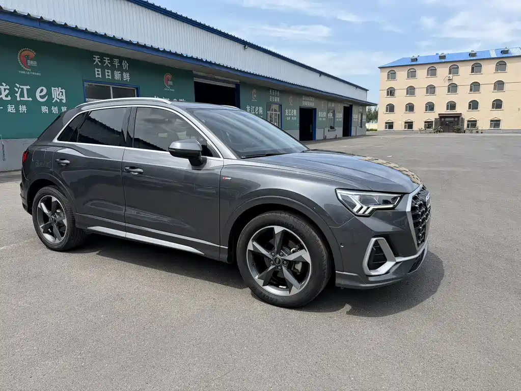 Audi Q3 — миниатюра 3
