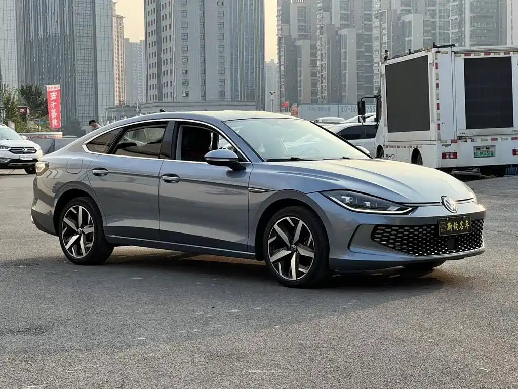 Volkswagen Lamando — миниатюра 3