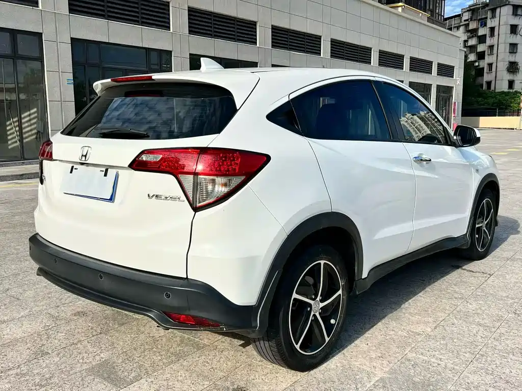 Honda Vezel — миниатюра 7