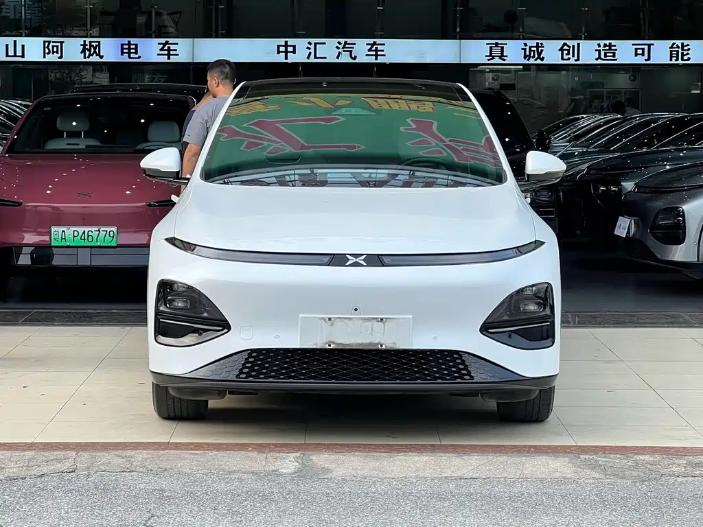 XPeng G6 — миниатюра 2