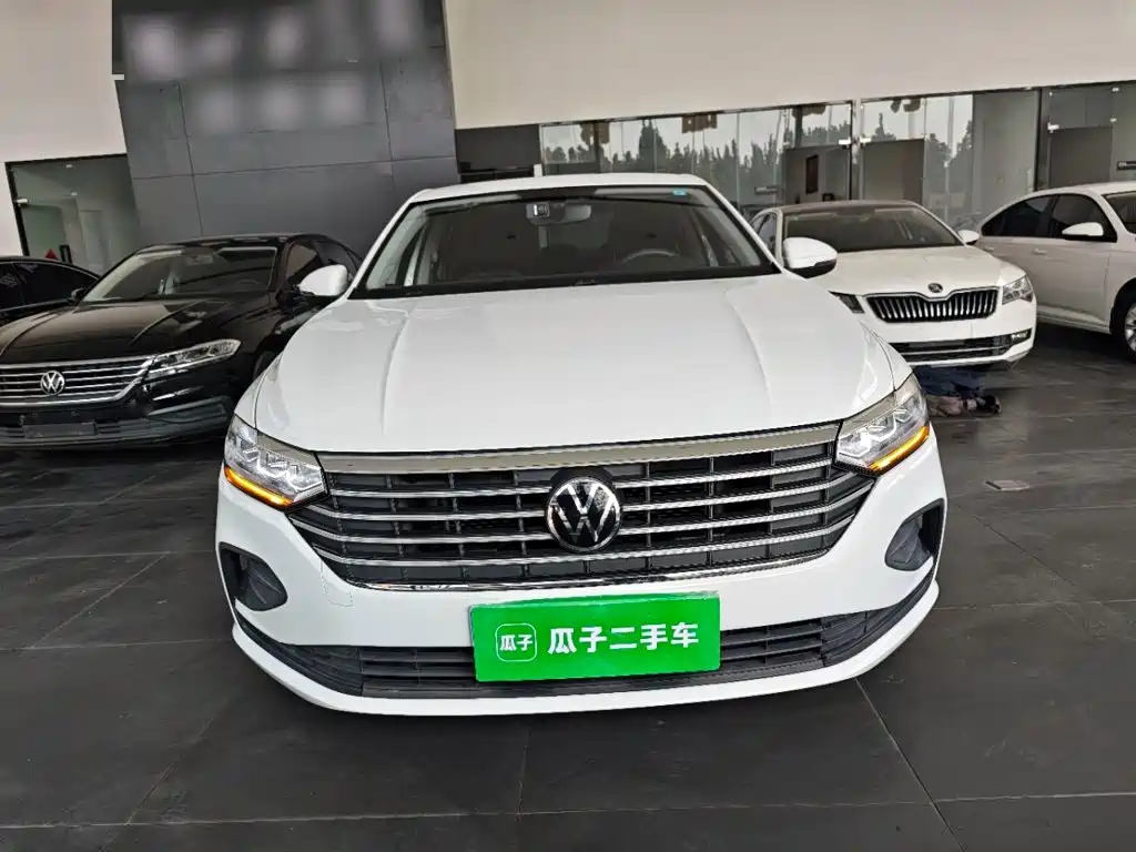 Volkswagen Lavida — миниатюра 3