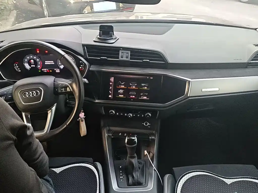 Audi Q3 — миниатюра 5