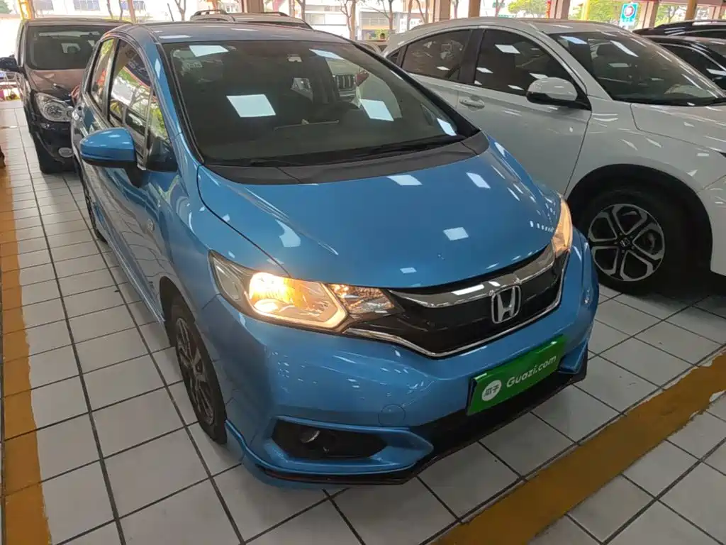 Honda Fit — миниатюра 4