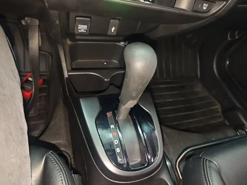 Honda Fit — миниатюра 14