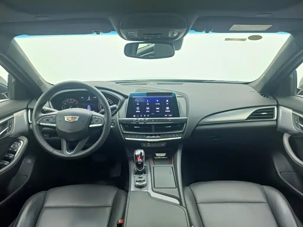 Cadillac CT5 — миниатюра 4
