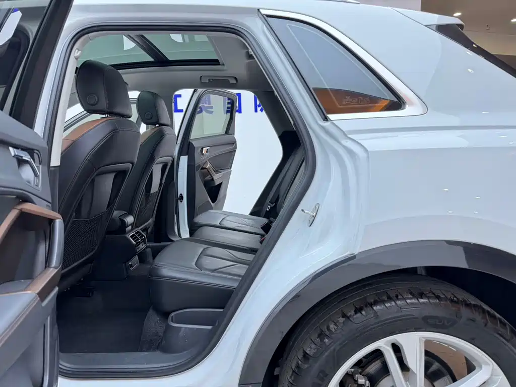 Audi Q3 — миниатюра 13