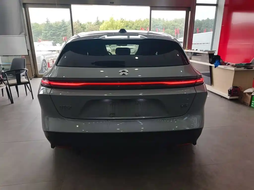 NIO ET5T — миниатюра 6