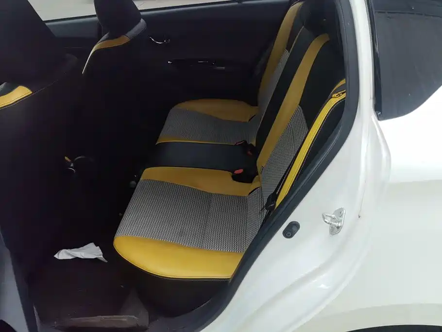 Toyota Vios FS — миниатюра 11