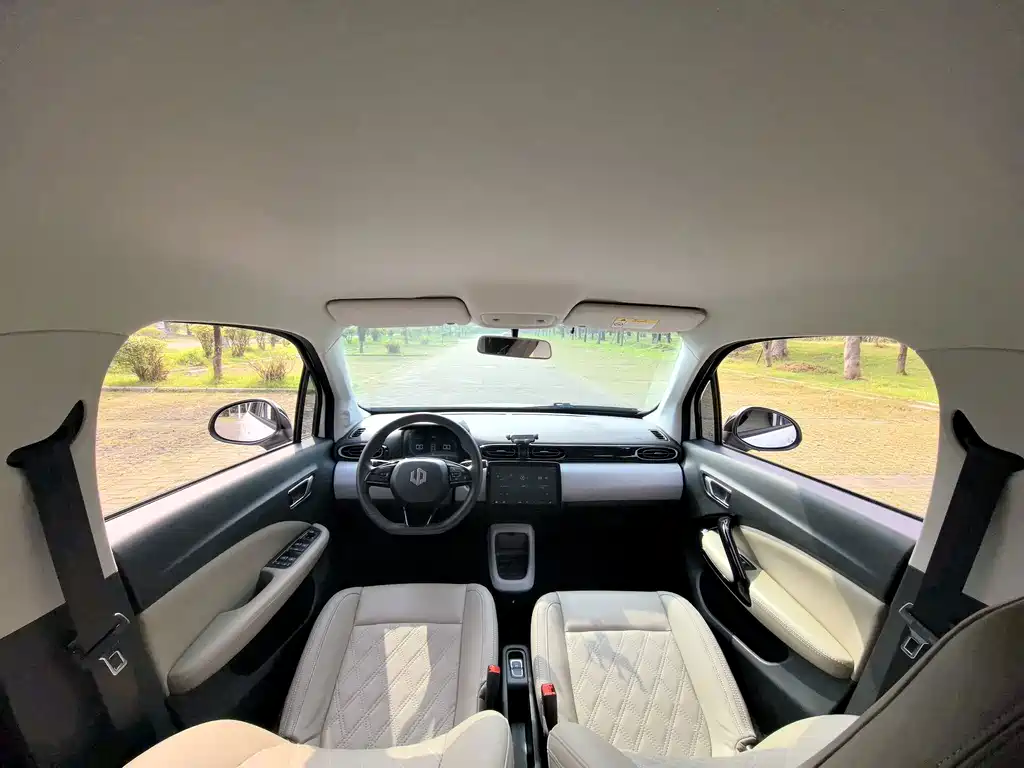 Leapmotor Leapmotor T03 — миниатюра 13
