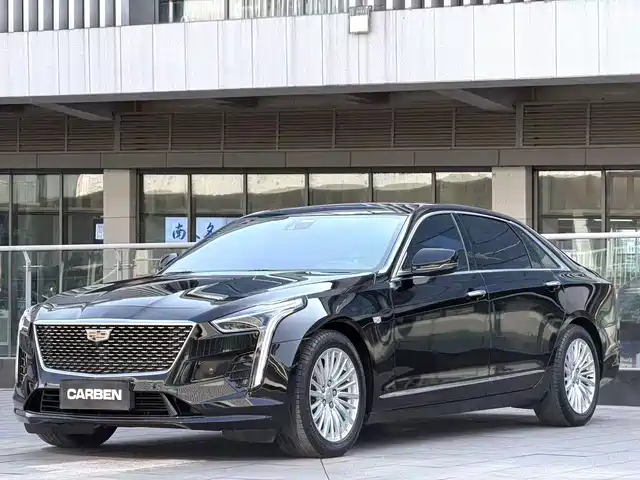 CADILLAC CT6