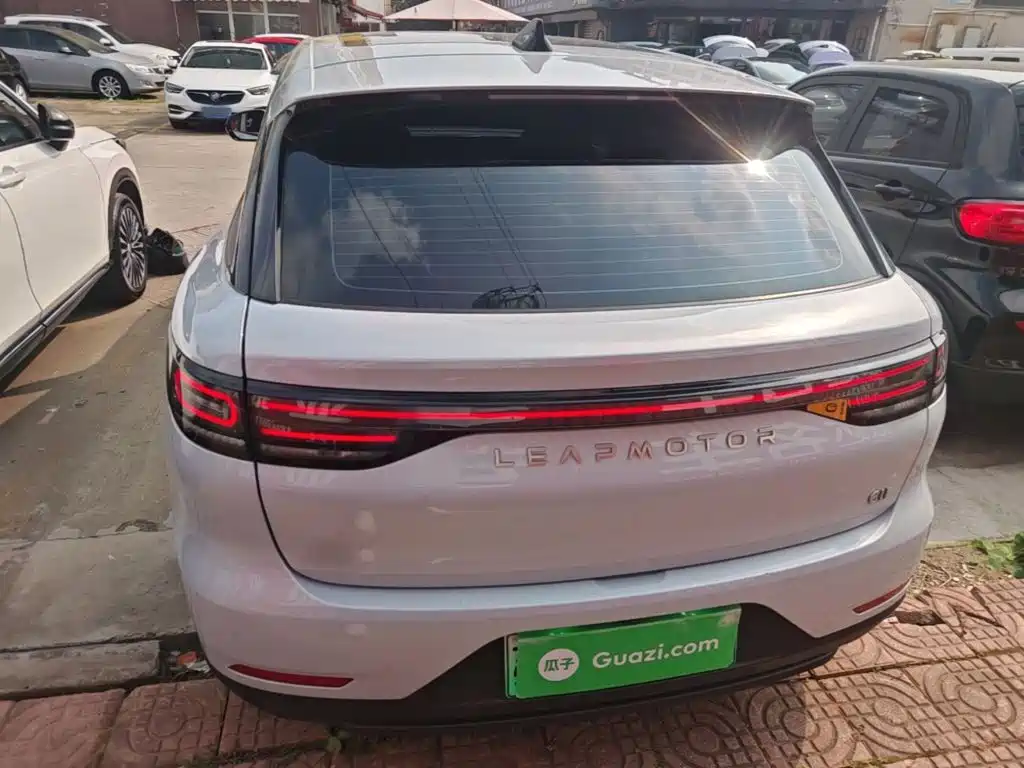 Leapmotor Leapmotor C11 — миниатюра 6