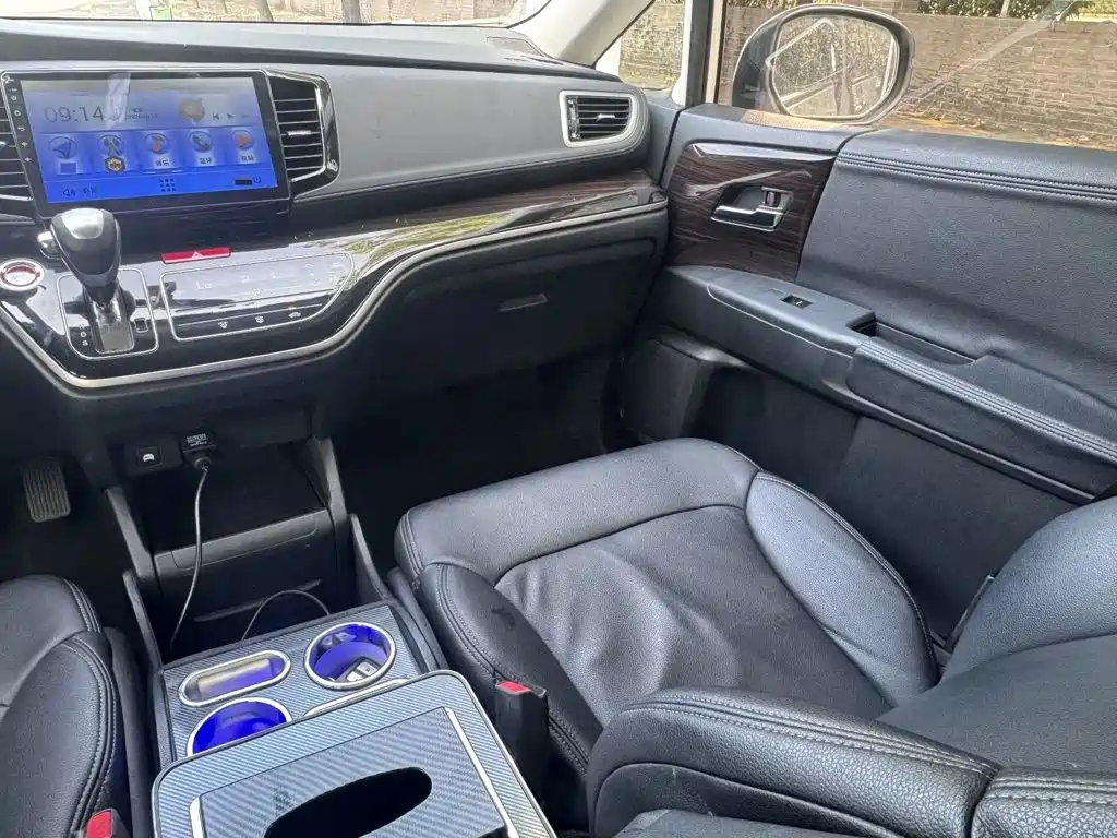 Honda Odyssey — миниатюра 7