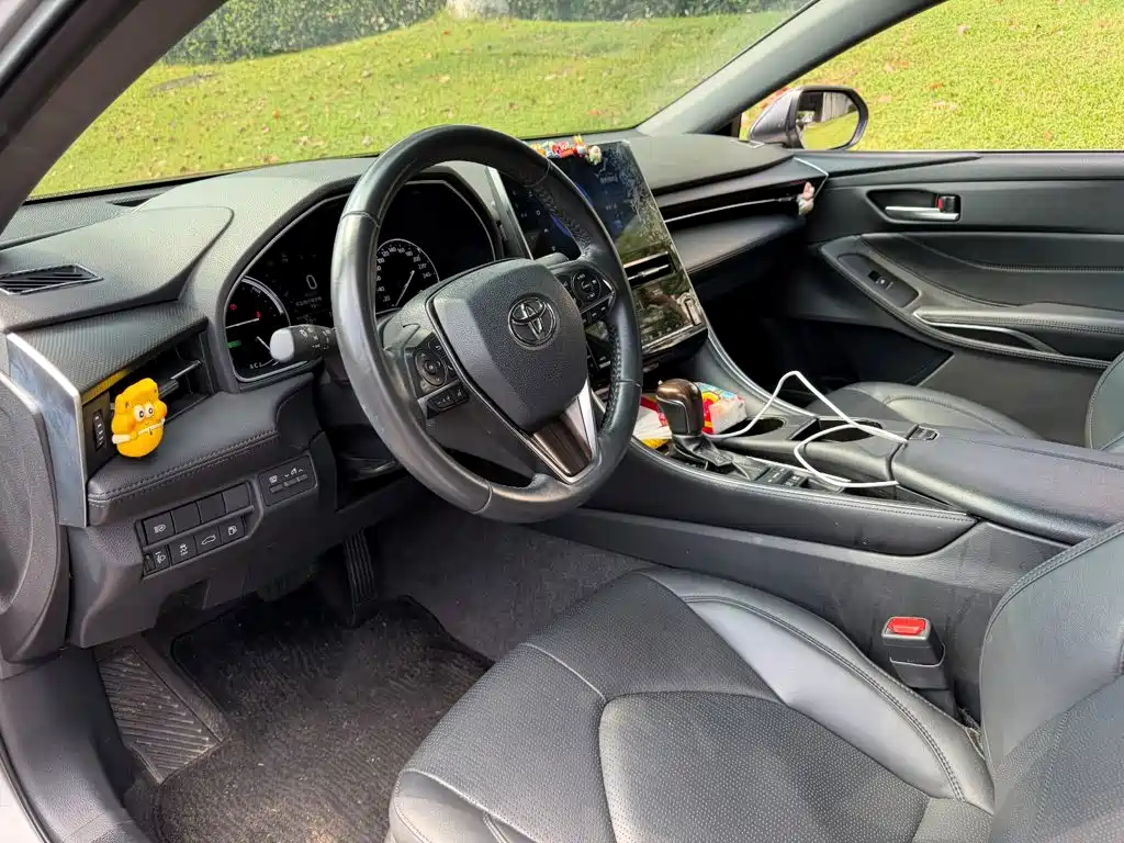 Toyota Avalon — миниатюра 7