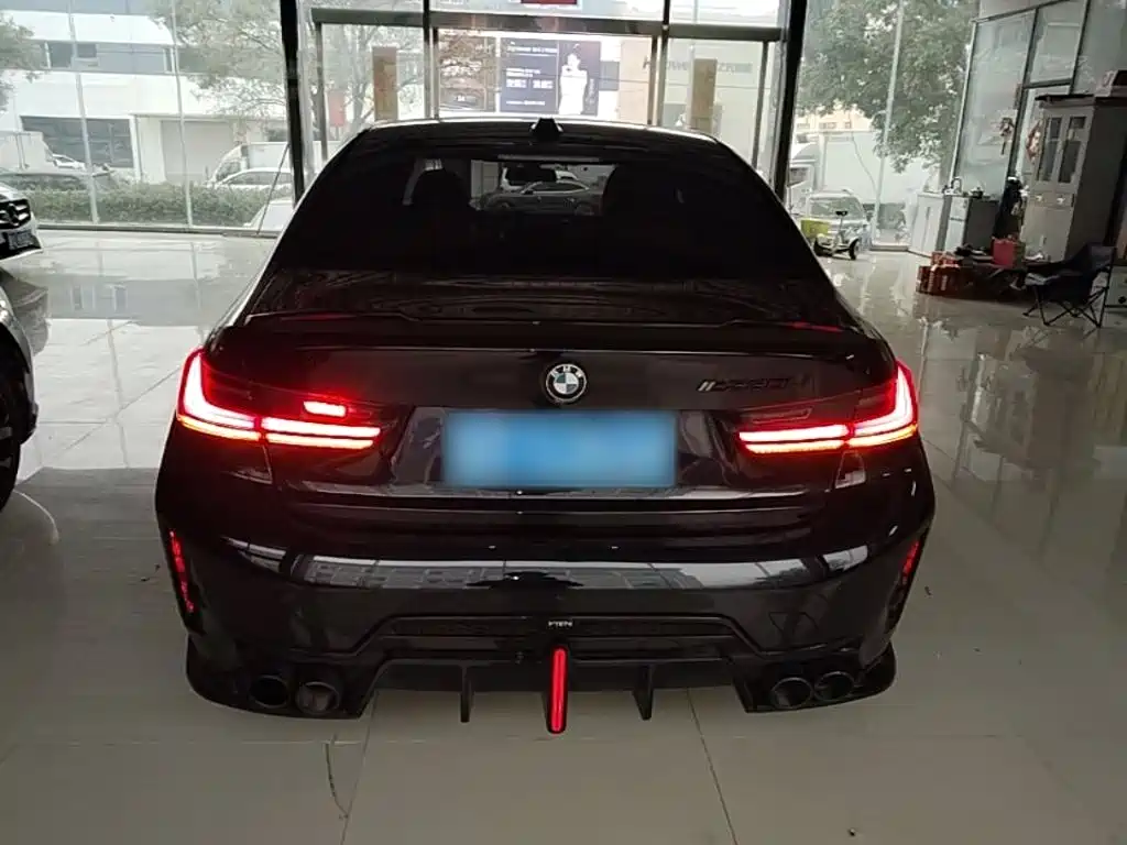 BMW 3 Series — миниатюра 6