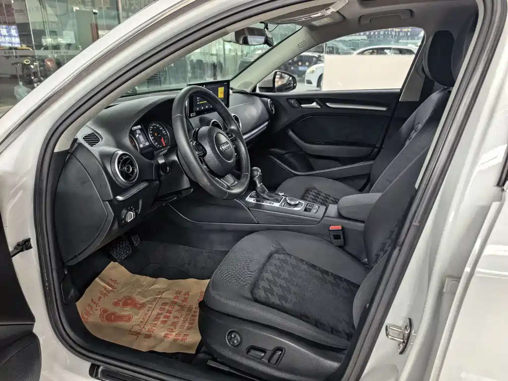 Audi A3 — миниатюра 5