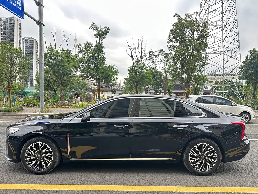 Hongqi Hongqi H5 — миниатюра 3