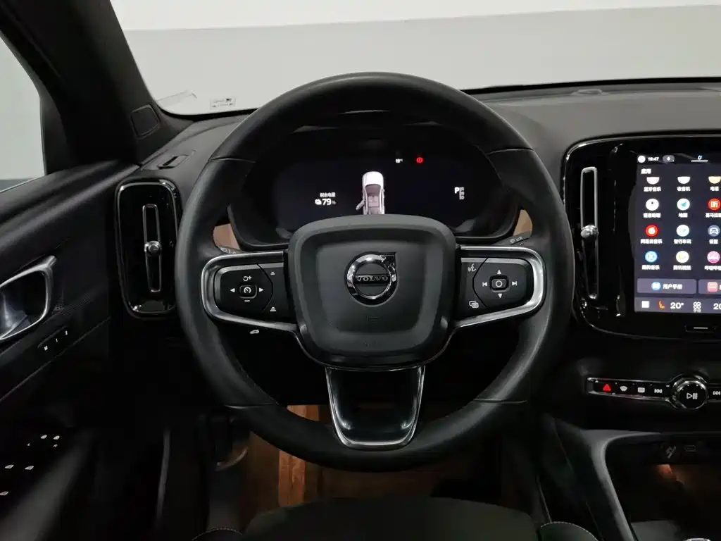 Volvo C40 — миниатюра 11