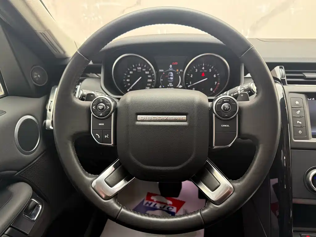 Land Rover Discovery — миниатюра 10