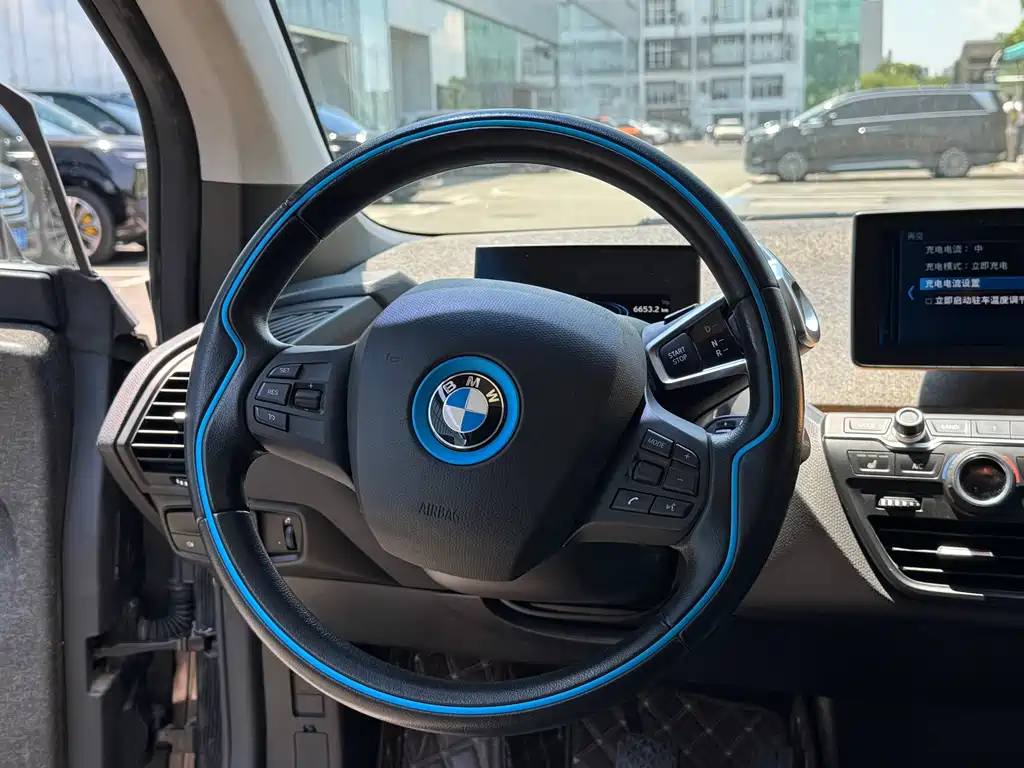 BMW i3 (Import) — миниатюра 11