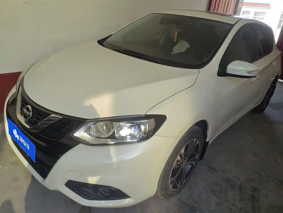 Nissan Tiida 2020