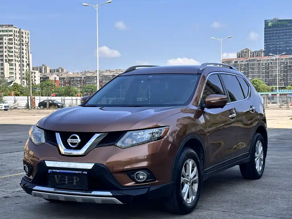 Nissan X-Trail 2014