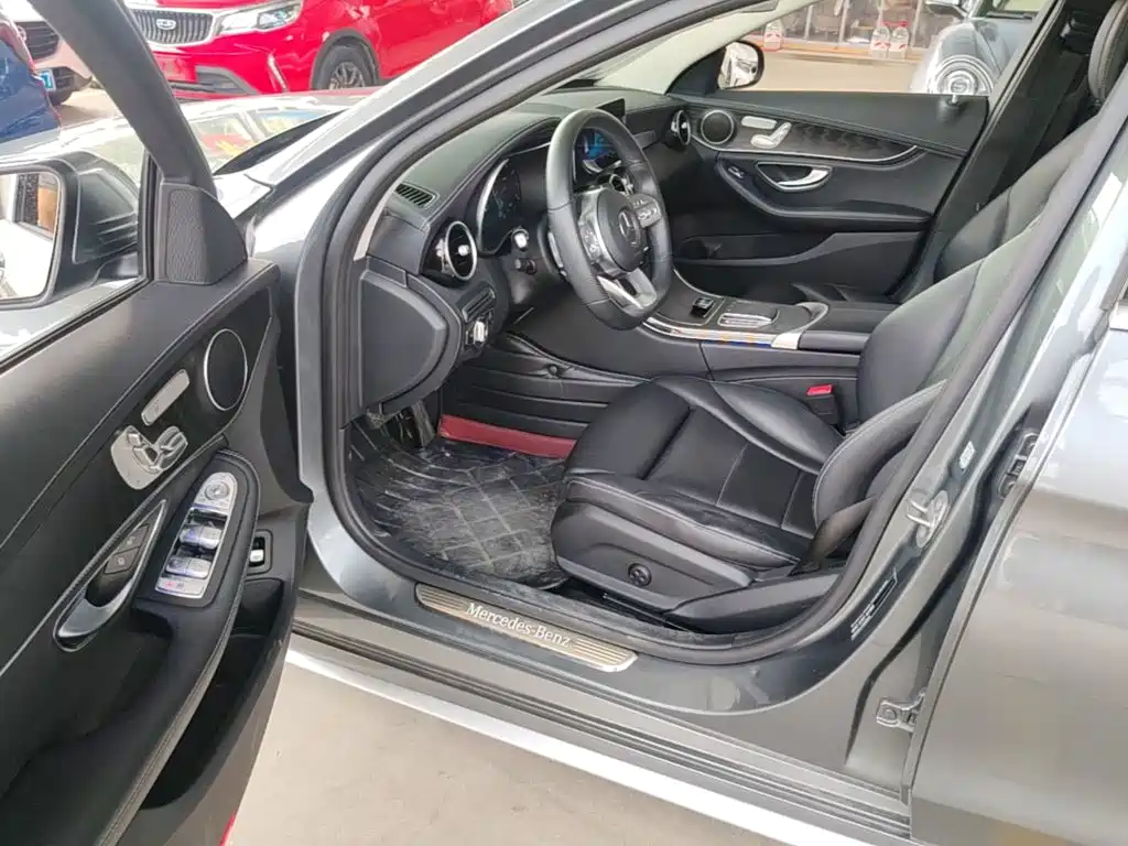 Mercedes-Benz C-Class — миниатюра 16