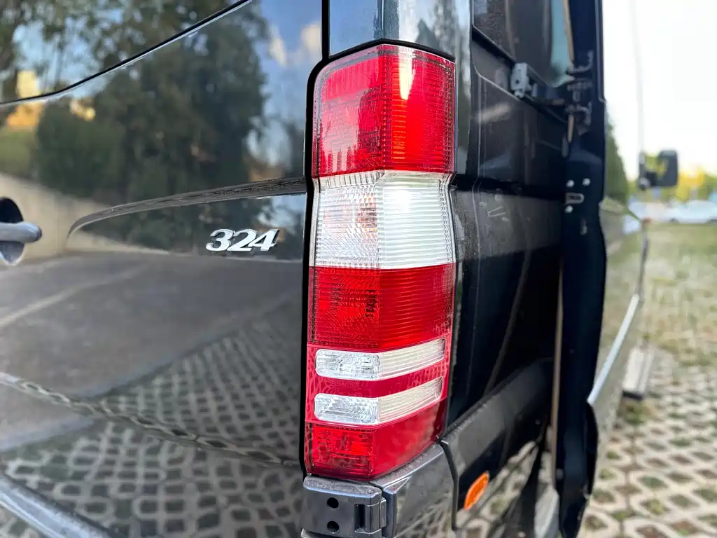 Mercedes-Benz Sprinter — миниатюра 15