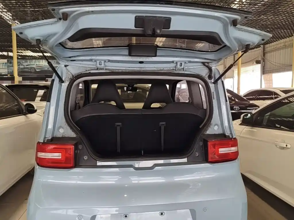 Wuling MINIEV — миниатюра 19