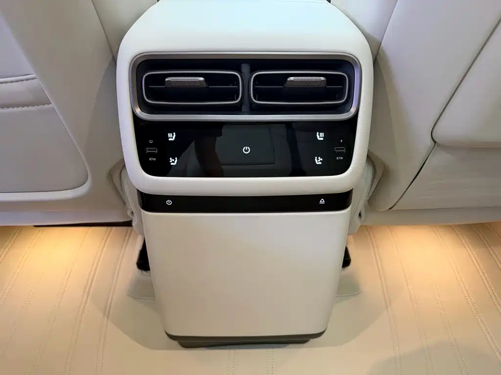 Li Auto Li i6 — миниатюра 9