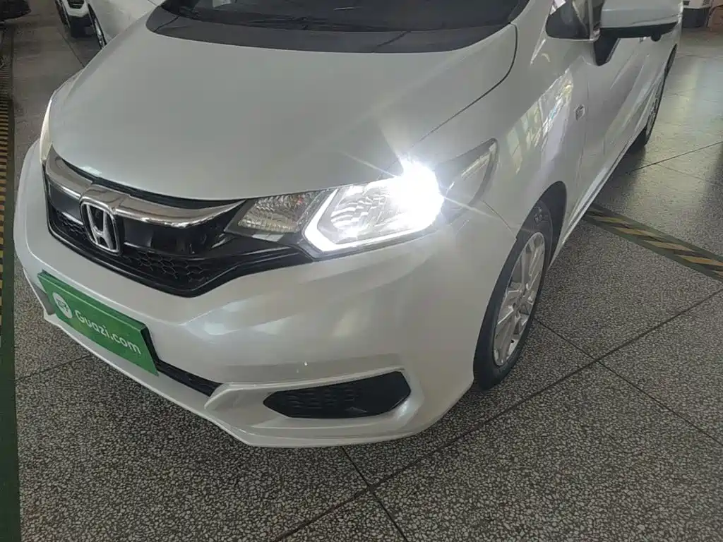 Honda Fit — миниатюра 24
