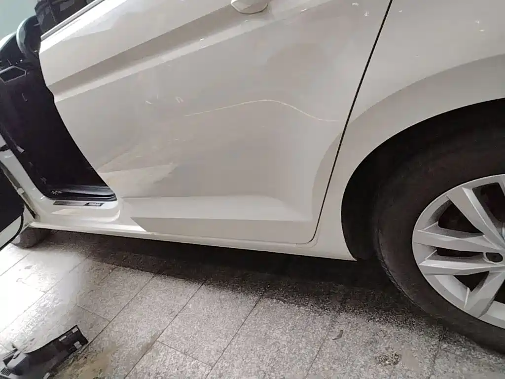 Volkswagen Touran — миниатюра 22