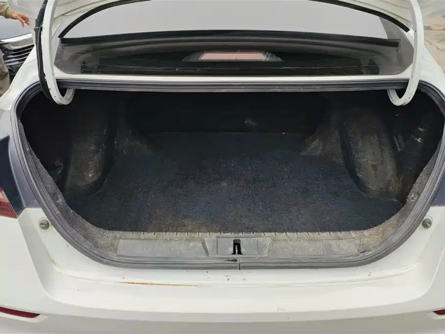 GEELY AUTOMOBILE EMGRAND