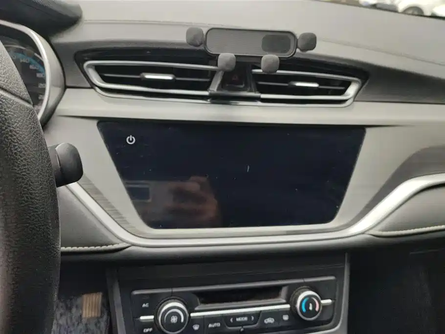 GEELY AUTOMOBILE EMGRAND