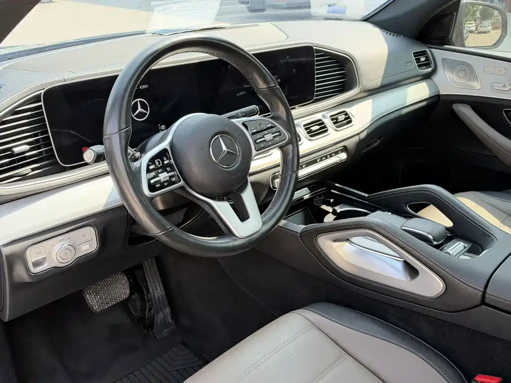 Mercedes-Benz GLE Coupe — миниатюра 5