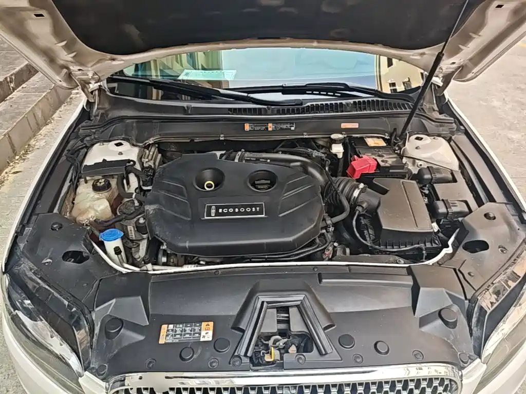 Lincoln MKZ — миниатюра 20
