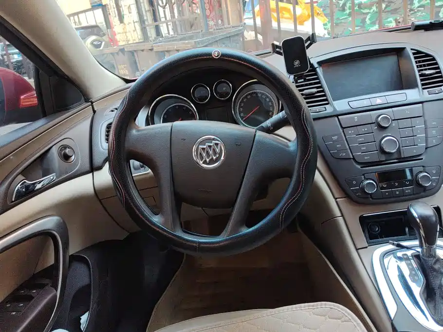 Buick Regal — миниатюра 15