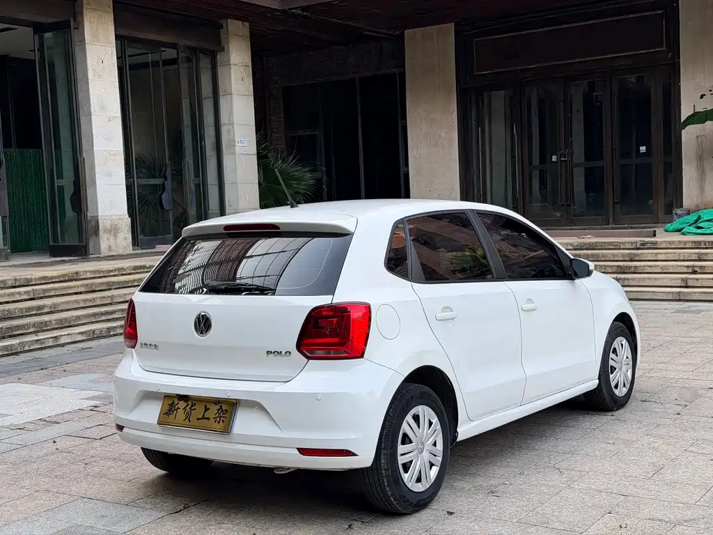 Volkswagen Polo — миниатюра 12