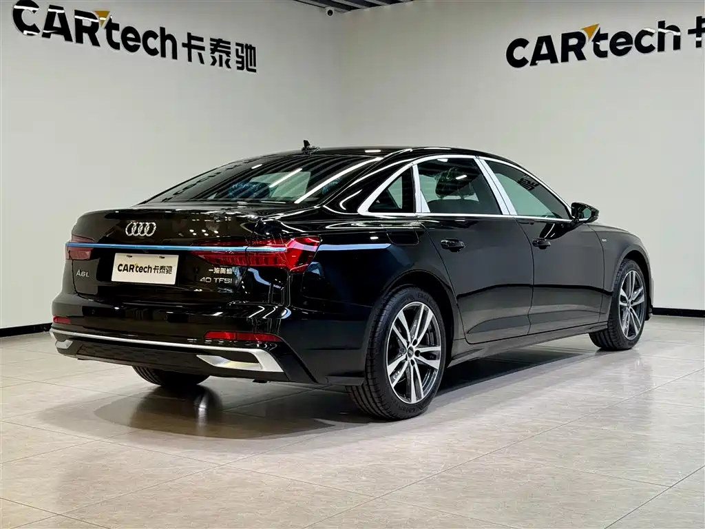 Audi A6L 2025 40 TFSI Luxury