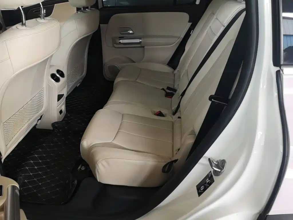 Mercedes-Benz EQB — миниатюра 17