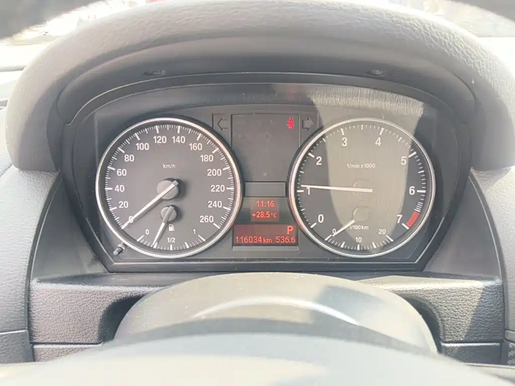BMW X1 — миниатюра 12