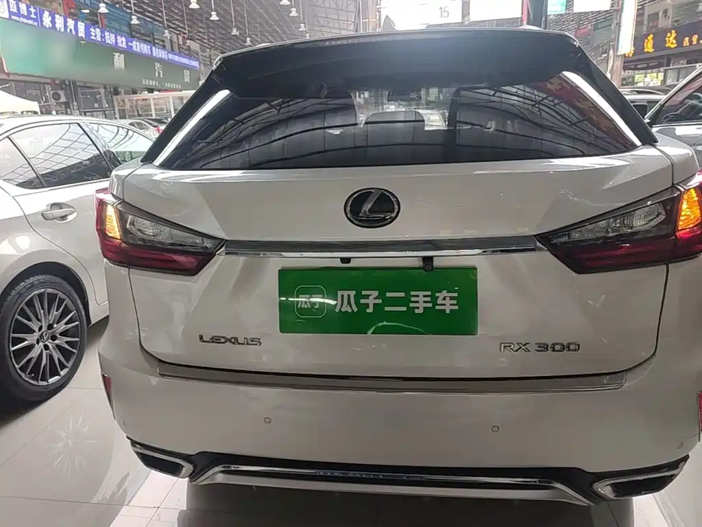 Lexus RX — миниатюра 6
